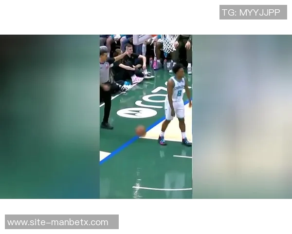 库兹马出手数全队最高却效率低下仅得18分3篮板2助攻表现令人失望